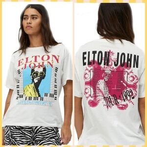 Daydreamer Elton John NWT Live in Concert '92 Boyfriend Tee Size S $75 Retail
